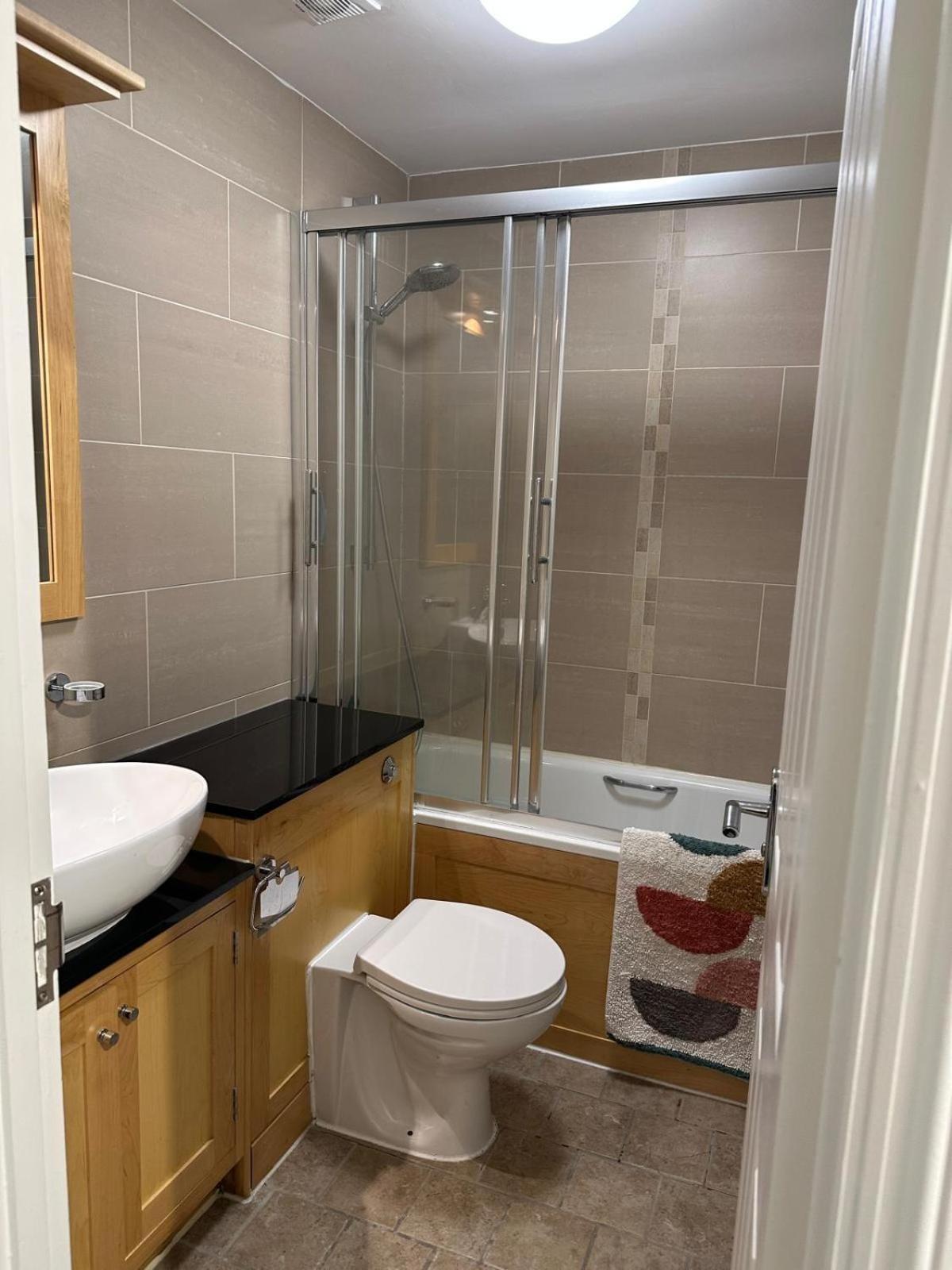 Cosy Modern 2 Bedroom Trafalgar Square Apartment 런던 외부 사진